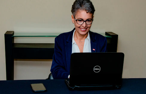 Contato Gina Marques